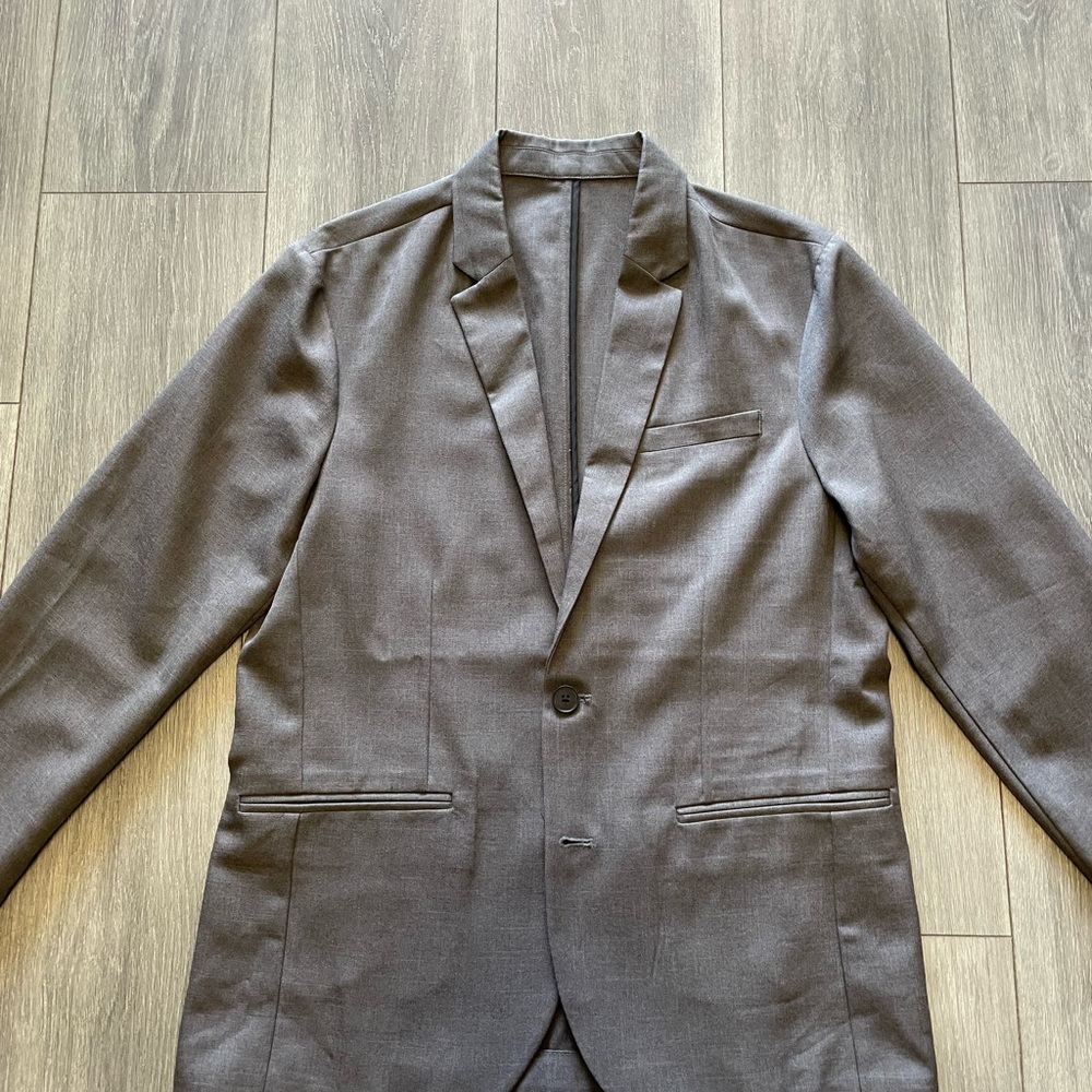 Kenneth Cole Reaction Gray Suit Sports Coat Blazer Jacket Sz 40 L Worn Once